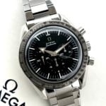 Omega Speedmaster Broad Arrow '57 Re-Edition, a cuerda.