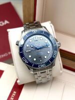 Omega Seamaster Diver 300M 'Grey Dial' Co-Axial Master Chronometer, automático.