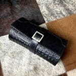 Watch Roll de cuero artesanal cocodrilo negro detalle cuero liso