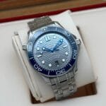 Omega Seamaster Diver 300M 'Grey Dial' Co-Axial Master Chronometer, automático.