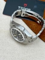 Tudor Black Bay Pro 39 mm M79470-0001 FULL SET, automático. - Imagen 3