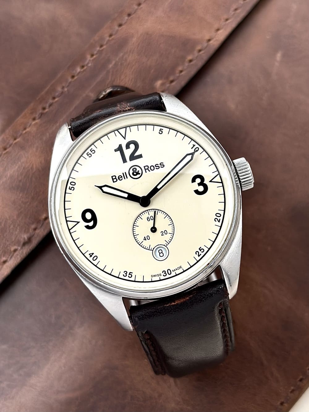 IMG_0305 Bell & Ross Vintage 123 "Egg Shell" Sub-Second 38 mm 100M, automático. - Imagen 1