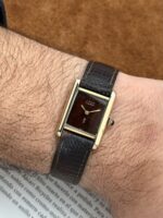 Cartier Tank Vermeil “Burgundy” Small 20 x 28 mm, a cuerda. - Imagen 2