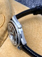 Omega Seamaster Planet Ocean 600M Black Dial 45 mm 2200.50.00, automático. - Imagen 3