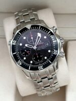 Omega Seamaster Diver 300M Chronograph Chronometer 41.5 mm Black Wave Dial, automático.
