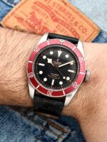 Tudor Heritage Black Bay 41 mm Red Bezel First Edition 79220, automático. - Imagen 2