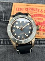 Tudor Heritage Black Bay Bronze 43 mm 79250B, automático.