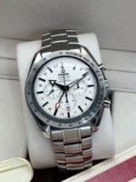 Omega Speedmaster Broad Arrow Co-Axial GMT White Dial 44 mm FULL SET, automático.