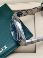 Rolex Oyster Perpetual Med Blue Dial 41 mm 2026 134300 FULL SET, automático. - Imagen 4