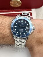 Omega Seamaster Diver 300M "James Bond" 2531.80.00 FULL SET, automático. - Imagen 2