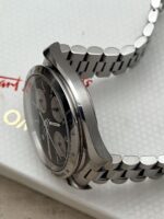 Omega Speedmaster Date "Reverse Panda" Dial 39 mm, automático. - Imagen 4