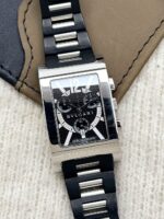Bvlgari Rettangolo Chronograph RTC49S, de cuarzo.