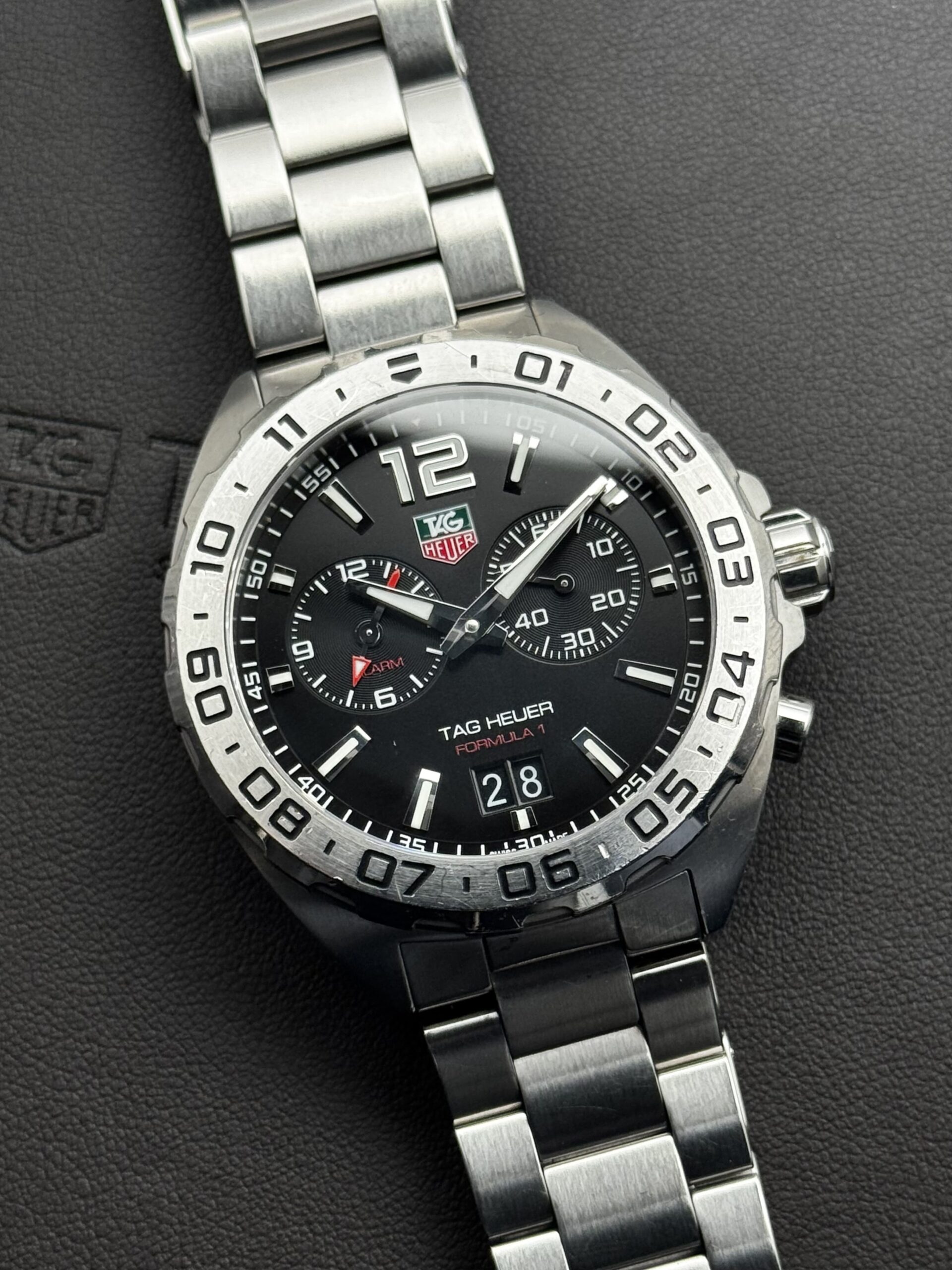 tempImageKHYC1Z TAG Heuer Formula 1 Alarm Big Date 41 mm 200M, de cuarzo. - Imagen 1