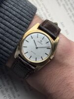 Omega De Ville Silver Sparkle Dial 32 mm 111.098 18K Solid Gold 1970, a cuerda - Imagen 2
