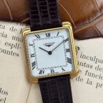 Longines Square White Roman Dial 29 mm Mechanical 4255, a cuerda.