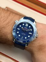 Omega Seamaster Diver 300M 42 mm Co-Axial Master Chronometer Blue Dial 2021 FULL SET, automático. - Imagen 2