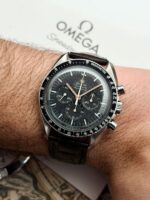 RARO Omega Speedmaster Professional Moonwatch 1970 "Straight Writing" Tropical Dial 145.022-69, a cuerda. - Imagen 2