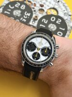 Omega Speedmaster Racing Co-Axial Chronograph "Panda" 40 mm 326.32.40.50.04.001, automático. - Imagen 2