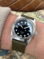 Unimatic Modello Due Classic 300M Black Dial 39 mm UC2, automático. - Imagen 2