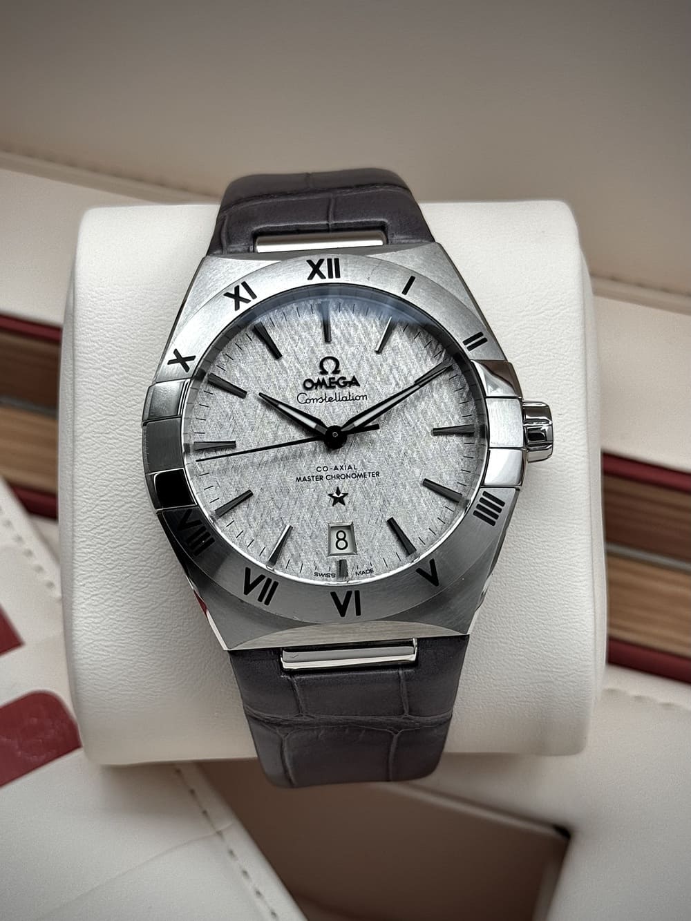 IMG_2398 Omega Constellation Co-Axial Master Chronometer Silk Dial 39 mm FULL SET, automático. - Imagen 1