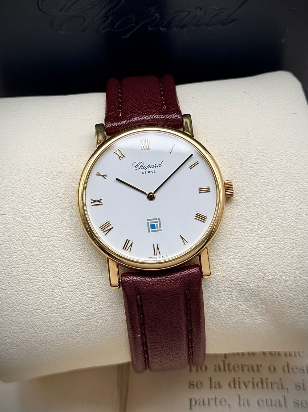 IMG_2482 Chopard Classic 18K Gold Manual "Telis Finanz" White Dial 34 mm 163154, a cuerda. - Imagen 1