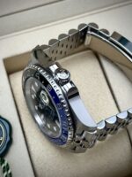 Rolex GMT-Master II "Batgirl" 40 mm 126710BLNR FULL SET 2025, automático. - Imagen 3