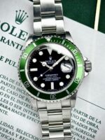 Rolex Submariner Date "Kermit" Flat Four Bezel 16610LV 50th Anniversary, automático.