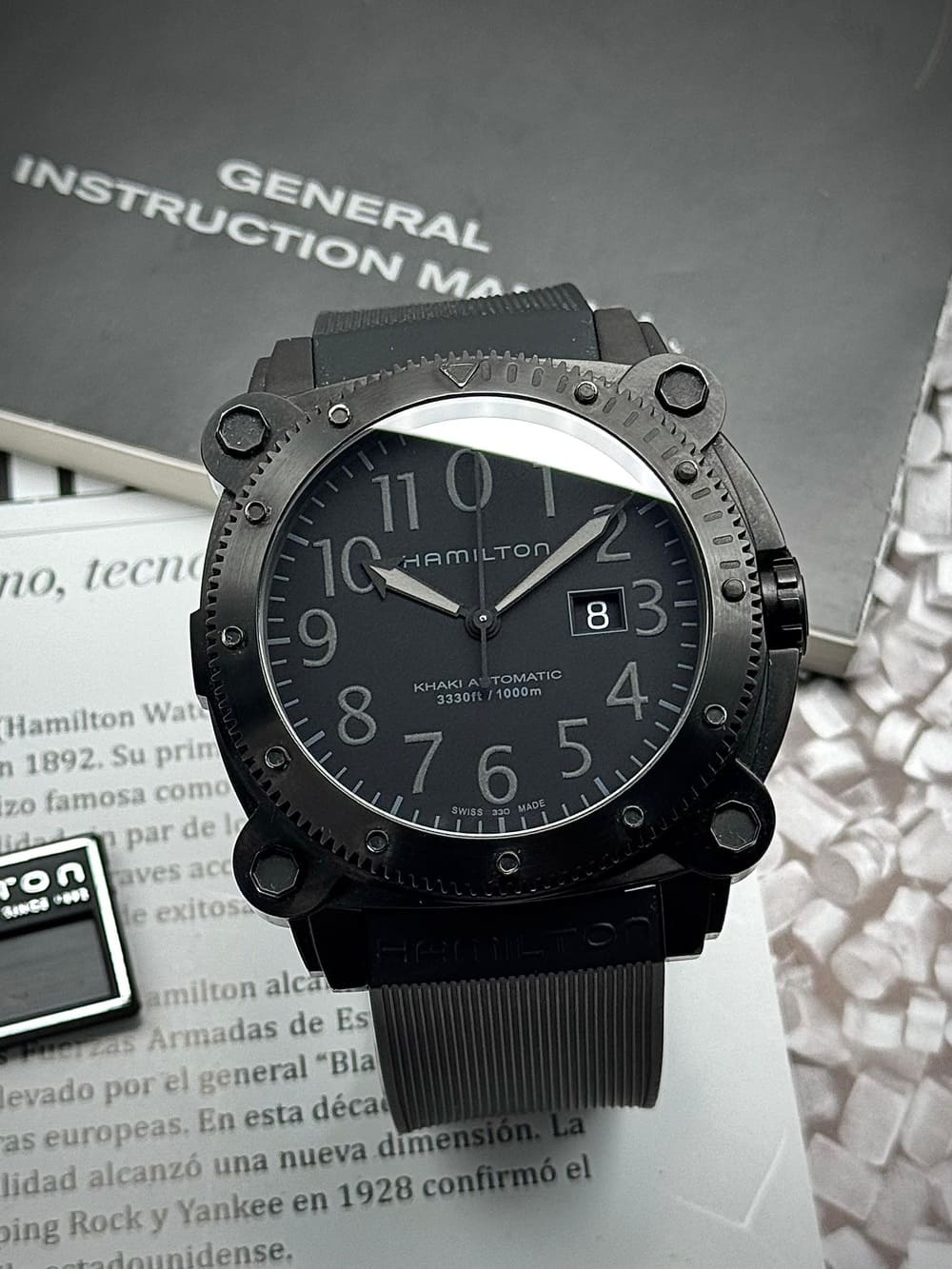 d44c7296-a7cd-44de-8a6a-fb5e4b10e565 Hamilton Khaki Navy BeLOWZERO 1000M 46 mm H785850, automático. - Imagen 1
