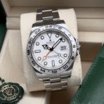 Rolex Explorer II "Polar" 42 mm 216570, automático.