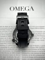 Omega Seamaster Diver 300M Co-Axial Master Chronometer Ceramic "Black Black" 43.5 mm, automático. - Imagen 7