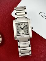 Cartier Tank Française Silver Dial Small Model 2023 FULL SET, de cuarzo.