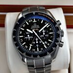 Omega Speedmaster HB-SIA Co-Axial GMT Chronograph Carbon-Fiber Dial 44.25 mm FULL SET, automático.