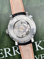 RARO Pierre Kunz Spirit of Challenge Double Retrograde Tahiti Moonphase 40 mm PKA 014 HMRL FULL SET, automático. - Imagen 5