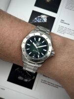 TAG Heuer Aquaracer Professional 200 Date Green Dial 40 mm 2026 FULL SET, automático. - Imagen 2