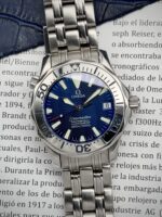 Omega Seamaster Professional 300M Midsize "Electric Blue" 36.25 mm 2253.80.00, automático.